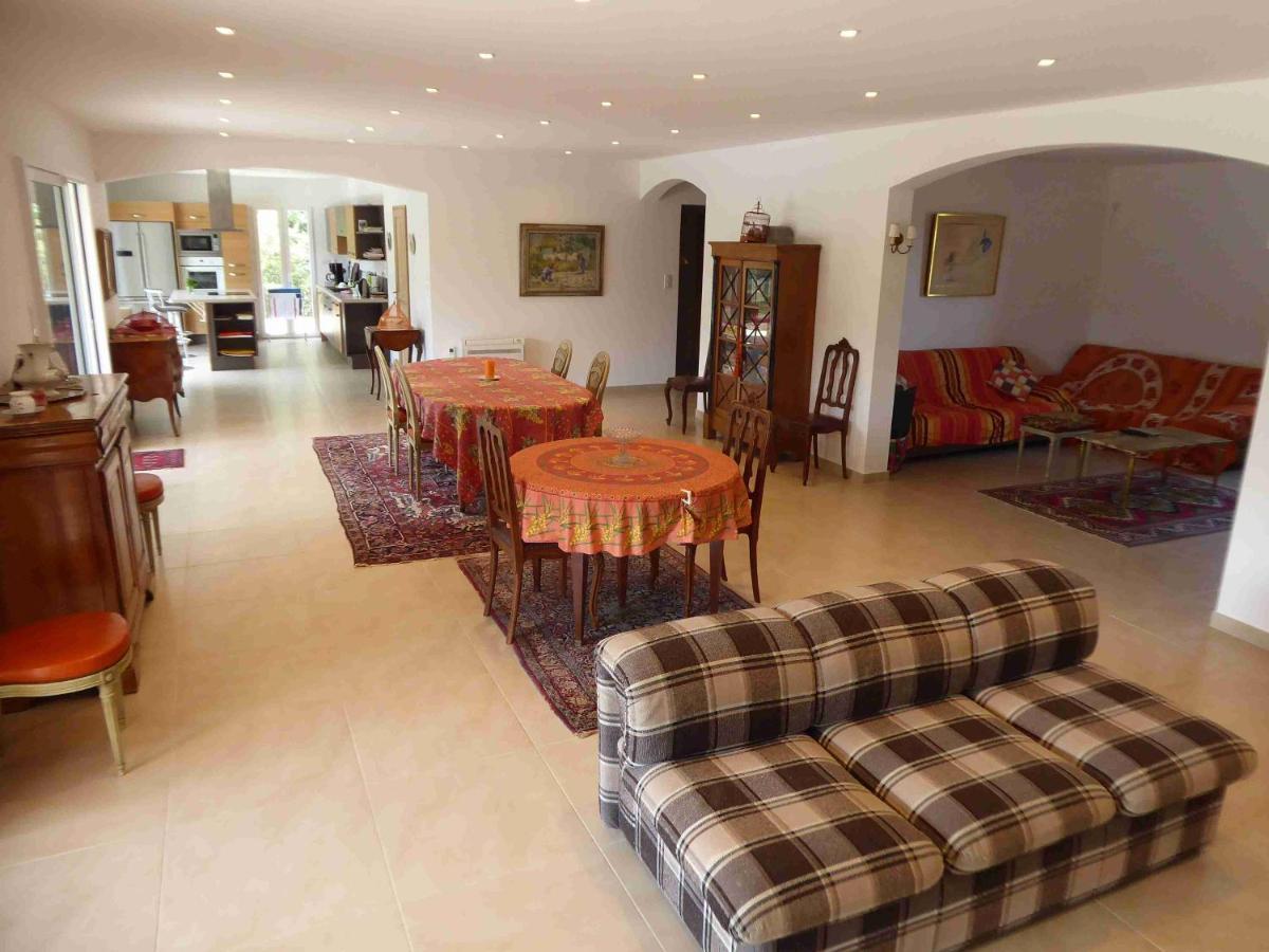 Villa En Provence Verte Carces ภายนอก รูปภาพ